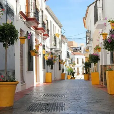 Διαμέρισμα New 3 Bedrooms 100 Meters To Rada Old Town Εστεπόνα