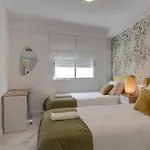 New 3 Bedrooms 100 Meters To Rada Old Town